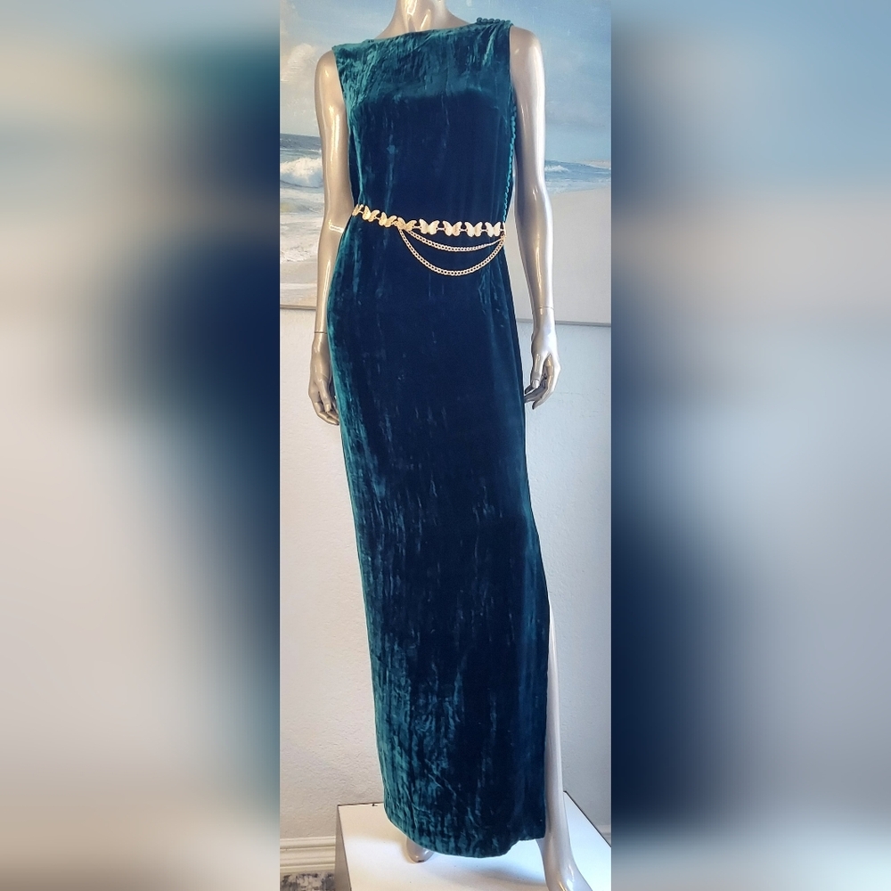 $11,000 OSCAR DE LA RENTA PEACOCK BLUE VELVET RUNWAY GOWN 8